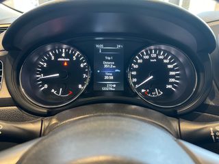 Nissan Pulsar 2016-thumb-28