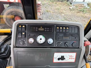 Εκσκαφέας-Φορτωτής JCB 2000 4cx-thumb-6