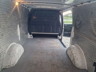 Κλούβα Mercedes-Benz 2018 vito-thumb-47