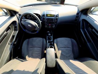 Kia ProCeed / pro_cee'd 2009 Pro ceed 1.6 125hp-thumb-8