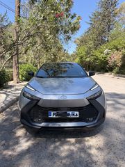 Toyota C-HR 2024 C-lub Bitone
