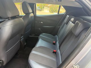 Peugeot 2008 2020 1.2 PureTech ALLURE PLUS-thumb-20