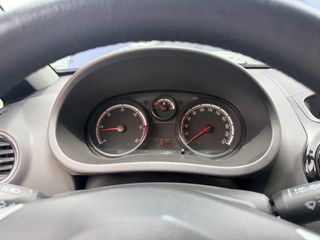 Opel Corsa 2010 1.3 CDTI DIESEL-thumb-20