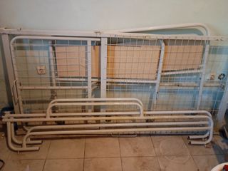 Ιατρικό κρεβάτι χειροκίνητο με κάγκελα