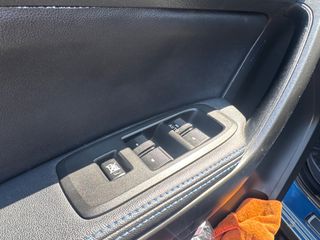 Ford Raptor 2021-thumb-37