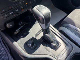 Ford Raptor 2021-thumb-28