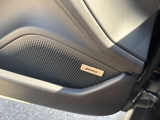Porsche Taycan 2020 TURBO S-thumb-29