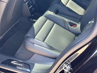 Porsche Taycan 2020 TURBO S-thumb-36