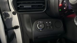 Opel Combo 2021 3Seats XL / 6 Χρόνια Δωρεάν Service-thumb-40