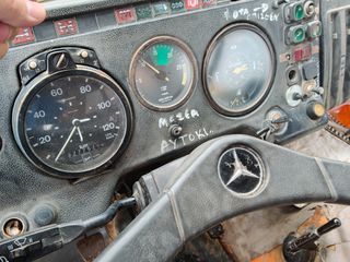 Φορτηγό Άνω Των 7.5τ Mercedes-Benz 1981 1619K-thumb-18