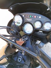 Triumph Tiger 855i 1999-thumb-14