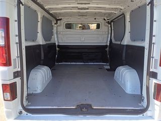 Opel Vivaro 2018 L1-thumb-18