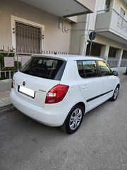 Skoda Fabia 2014 1.2 TDI 75HP STYLE-thumb-2