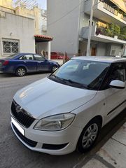 Skoda Fabia 2014 1.2 TDI 75HP STYLE-thumb-4