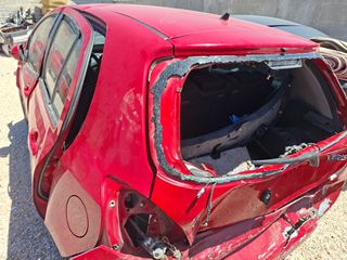 Toyota Yaris για ανταλλακτικά-thumb-3