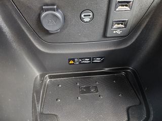 Opel Crossland 2019-thumb-16