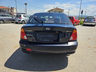 Hyundai Accent 2003-thumb-5