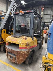 TCM 2008 FG30T3-thumb-2