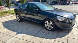 Volvo S60 2012 DRIVE-thumb-7