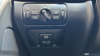 Volvo S60 2012 DRIVE-thumb-27