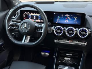 Mercedes-Benz GLA 250 2024 AMG LINE! PREMIUM PACK! MULTIBEAM! PANORAMA! FACELIFT!-thumb-25