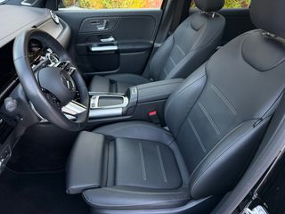 Mercedes-Benz GLA 250 2024 AMG LINE! PREMIUM PACK! MULTIBEAM! PANORAMA! FACELIFT!-thumb-24