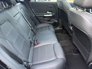 Mercedes-Benz GLA 250 2024 AMG LINE! PREMIUM PACK! MULTIBEAM! PANORAMA! FACELIFT!-thumb-33