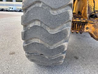 Φορτωτής Με Λάστιχα Volvo 2004 L110E-thumb-8