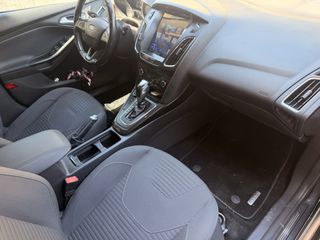 Ford Focus 2016 •FULL EXTRA •TITANIUM-thumb-14