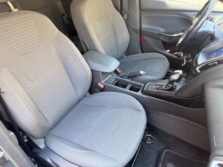 Ford Focus 2016 •FULL EXTRA •TITANIUM-thumb-15