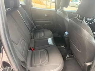 Jeep Renegade 2016 Dawn Of Justice Black edition-thumb-22
