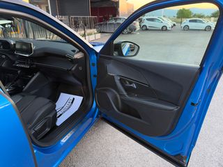 Peugeot 2008 2021 PURETECH 130 S&S EAT8 GT PANORAMA AUTOMATO-thumb-62