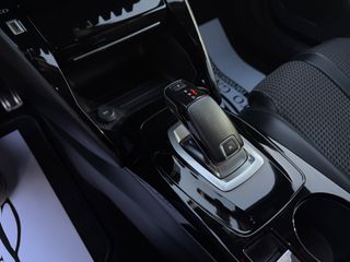 Peugeot 2008 2021 PURETECH 130 S&S EAT8 GT PANORAMA AUTOMATO-thumb-55