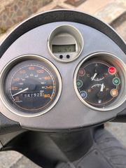 Piaggio Carnaby 200 2007 Carnaby 200ie-thumb-1