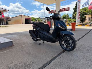 Piaggio Beverly 300 2022 S-thumb-1