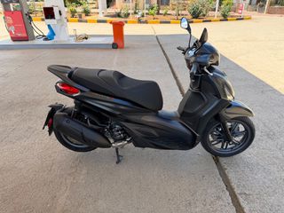 Piaggio Beverly 300 2022 S-thumb-12