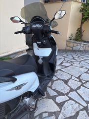 Sym HD2 200 2012-thumb-1