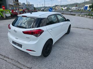 Hyundai i 20 2017 1.1 CRDI CLASSIC-thumb-11