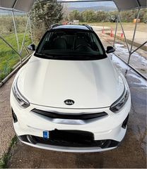 Kia Stonic 2019-thumb-1