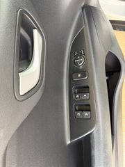 Kia Stonic 2019-thumb-18