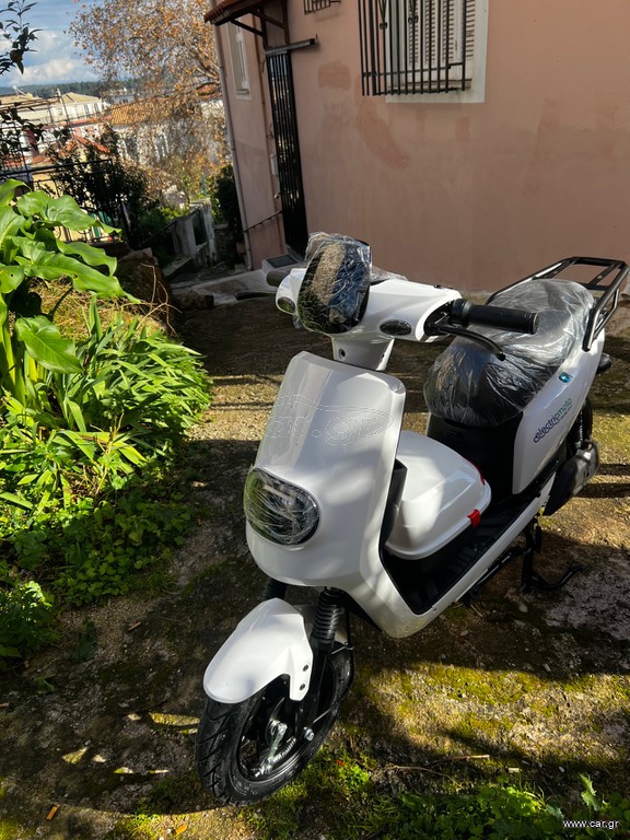 Αμαξίδιο Ηλεκτρικό 2026 Swuity 650 pro max 1100w
