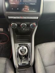Renault Clio 2023 1.0 TCe 12v Equilibre S&S-thumb-13