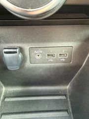 Renault Clio 2023 1.0 TCe 12v Equilibre S&S-thumb-15