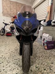 Suzuki GSXR 1000 2009-thumb-9