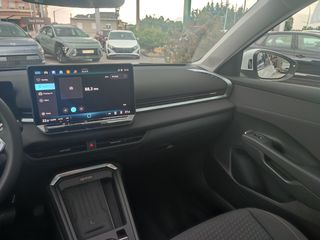 Volkswagen T-Roc 2026 LIFE eTSI 150HP-thumb-27