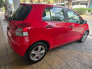 Toyota Yaris 2011 1.0 VVT-I COOL-thumb-7