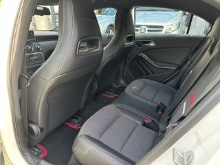 Mercedes-Benz A 180 2013 Euro 6 Urban-thumb-13