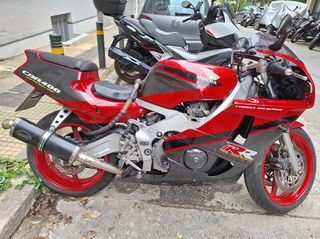 Honda CBR 400 1993 NC29 Gullarm