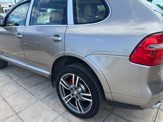 Porsche Cayenne 2009 ARISTO ΕΛ/ΚΗΣ ΑΝΤΙΠΡΟΣΩΠΕΙΑΣ LOOK GTS-thumb-6