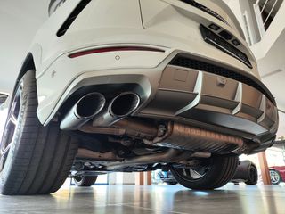 Lamborghini Urus 2019 V8-thumb-75